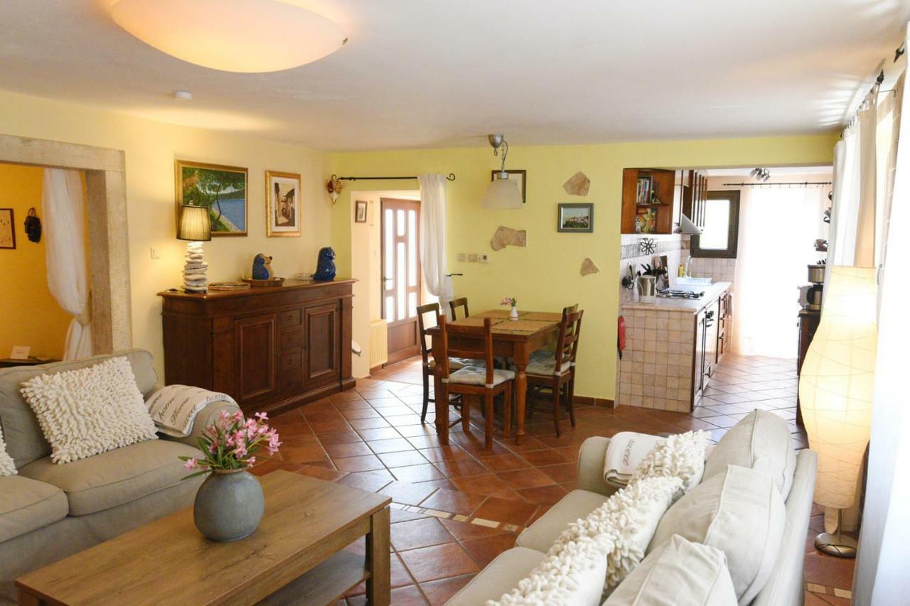 App Milija Apartment Rovinj Bagian luar foto